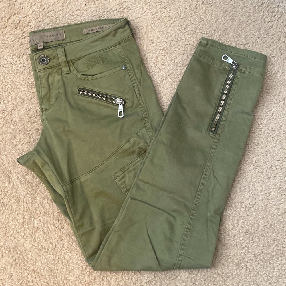 Guess - Green cargo low rise jeans a Size 26
